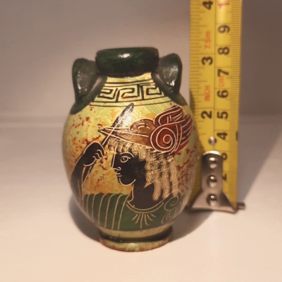 Small Greek Vessel - Picture 4 of 4